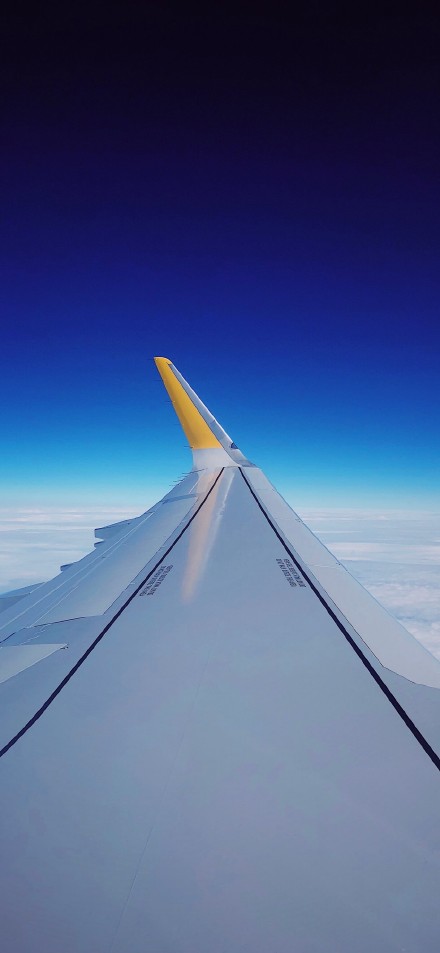 Deep Blue Sky with Airplane Wing 4K Phone Wallpaper Deep Blue Sky with Airplane Wing 4K Phone Wallpaper