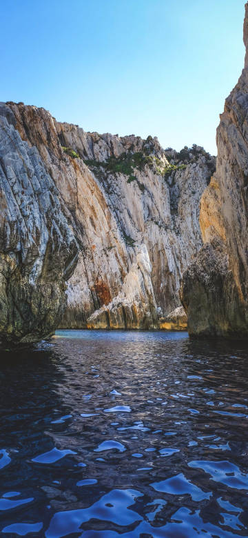 Seaside Cliff 4K Wallpaper: Canyon, Natural Wonder, Outdoor Adventure