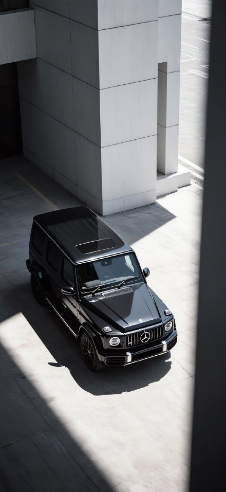 Mercedes-Benz G-Class car in the sun 4K wallpaper