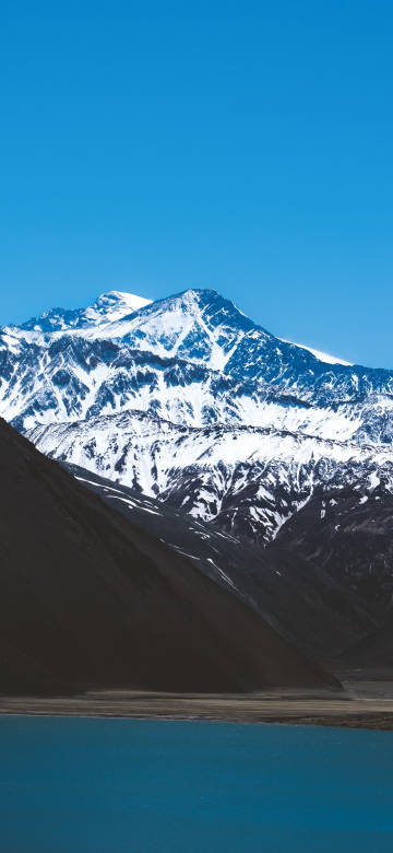 Landscape 4K Wallpaper: Snowy mountains, Lake, Andes, Blue Sky
