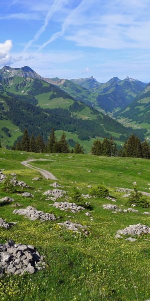 Explore a Beautiful Earth Landscape: HD iPhone Wallpaper for Nature Lovers