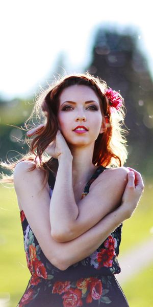 Phone wallpaper: Blur, Redhead, Dress, Sunny, Model, Women, Brown Eyes, Outdoor free download