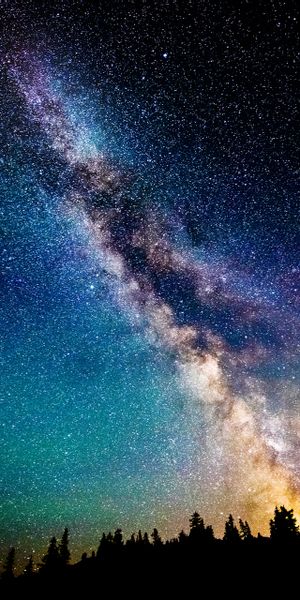 Breathtaking Milky Way Night Sky iPhone Wallpaper with Stars and Sci-Fi Vibes