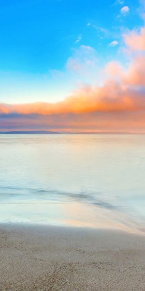 Beautiful Sunset Horizon Over the Sea