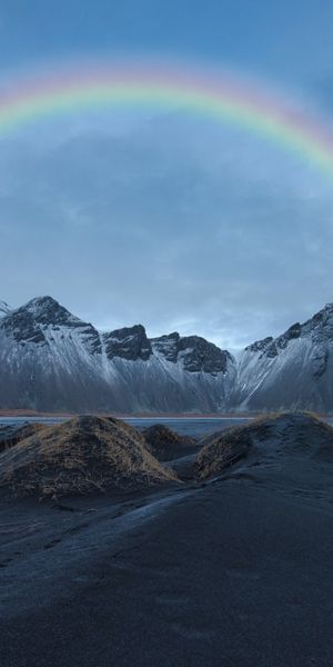 Breathtaking Vestrahorn Mountain Wallpaper: Rainbow Over Icelandic Beach