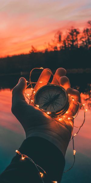 Beautiful Sunset with a Compass - Ideal Phone Wallpaper