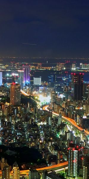 Breathtaking Tokyo Cityscape Wallpaper Featuring Tokyo Tower at Night