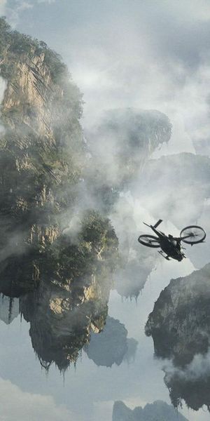 Breathtaking 4K Phone Wallpaper Featuring Floating Islands and Skyline