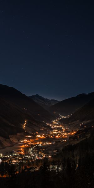 Breathtaking Mountain City Nightscape Wallpaper