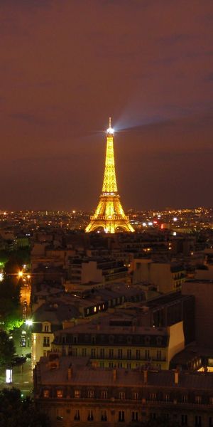 Breathtaking HD Phone Wallpaper of Paris with the Eiffel Tower at Night