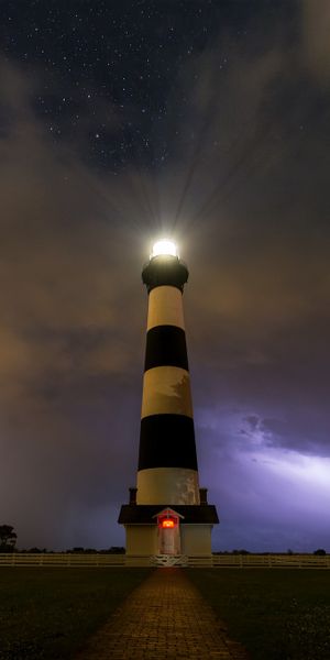 Phone wallpaper: Sky, Night, Building, Lighthouse, Cloud, Man Made free download