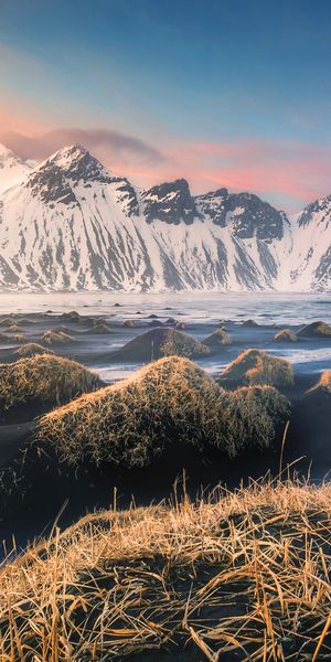 Breathtaking Vestrahorn Mountain Wallpaper - HD Quality for Your Phone