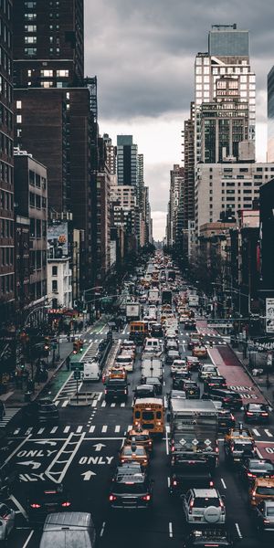 Dynamic City Traffic Scene for Stunning Phone Wallpaper