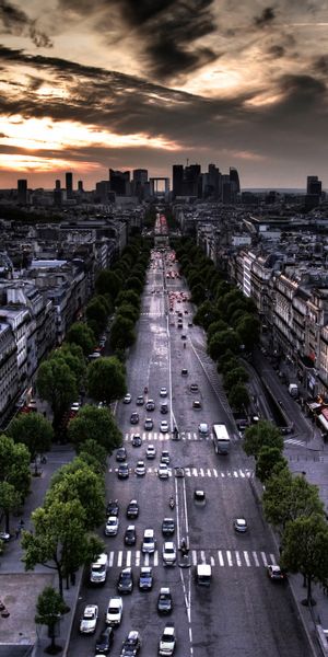 Breathtaking Paris Cityscape Phone Wallpaper - Free Download