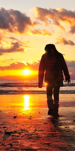 Phone wallpaper: Bank, Shore, Stroll, Person, Sea, Sunset, Loneliness, Human, Light, Shine, Dark fre
