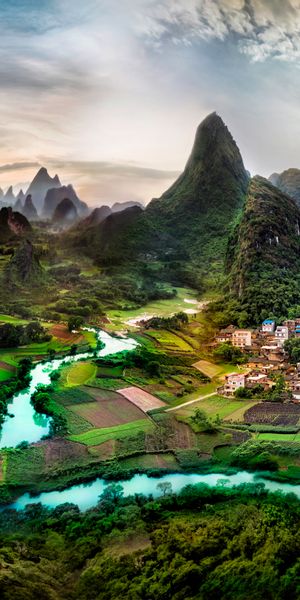 Amazing Guanxi Zhuang Landscape with Li River and Mountains