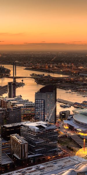 Breathtaking Melbourne City Skyline Wallpaper - Free Download