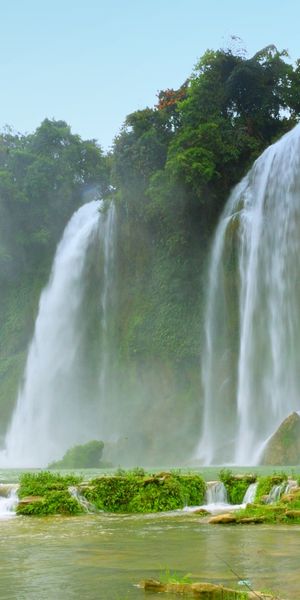 Breathtaking View of Ban Gioc Detian Falls in Vietnam
