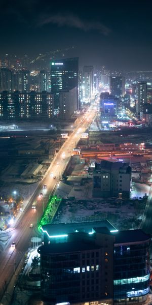 Breathtaking Night Cityscape Wallpaper: Roads, Streets, and Lights in 4K