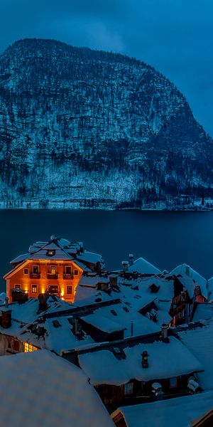 Phone wallpaper: Winter, Night, Snow, Mountain, House, Town, Hallstatt, Man Made, Towns free downloa