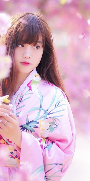 Phone wallpaper: Blur, Kimono, Petal, Brunette, Model, Women, Blossom, Asian, Brown Eyes, Pink Flowe