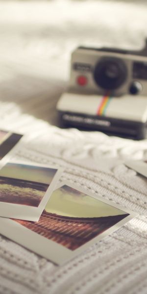 Phone wallpaper: Blur, Camera, Polaroid, Man Made free download