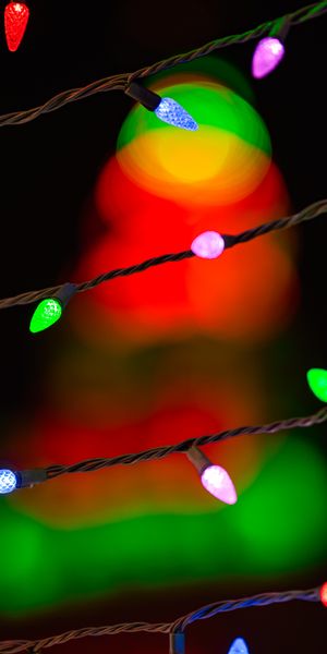 Multicolored Holiday Lights Garland Wallpaper