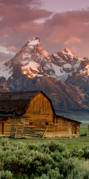 Breathtaking Barn with Teton Range Backdrop in Grand Teton National Park