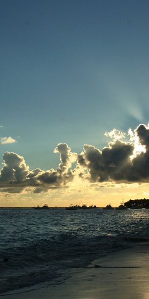 Phone wallpaper: Beach, Clouds, Sun, Landscape, Sea free download