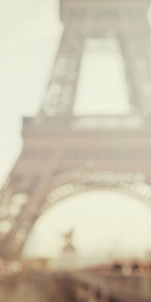 Phone wallpaper: France, Monument, Blur, Monuments, Man Made, Eiffel Tower, Paris free download