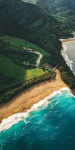 Breathtaking Aerial View of Kauai's Beach and Ocean