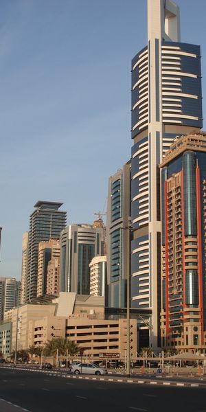 Breathtaking Dubai Cityscape Wallpaper: Perfect for Your Phone Background