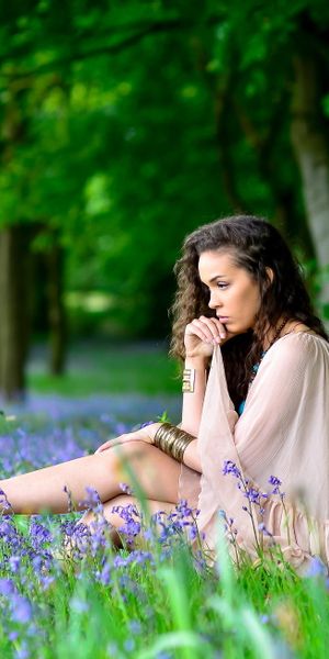 Phone wallpaper: Flower, Blur, Mood, Brunette, Women, Purple Flower, Outdoor free download