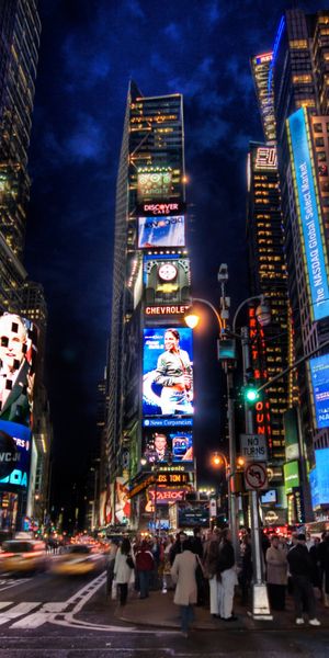 Pretty Night View of Times Square - Perfect Mobile Wallpaper
