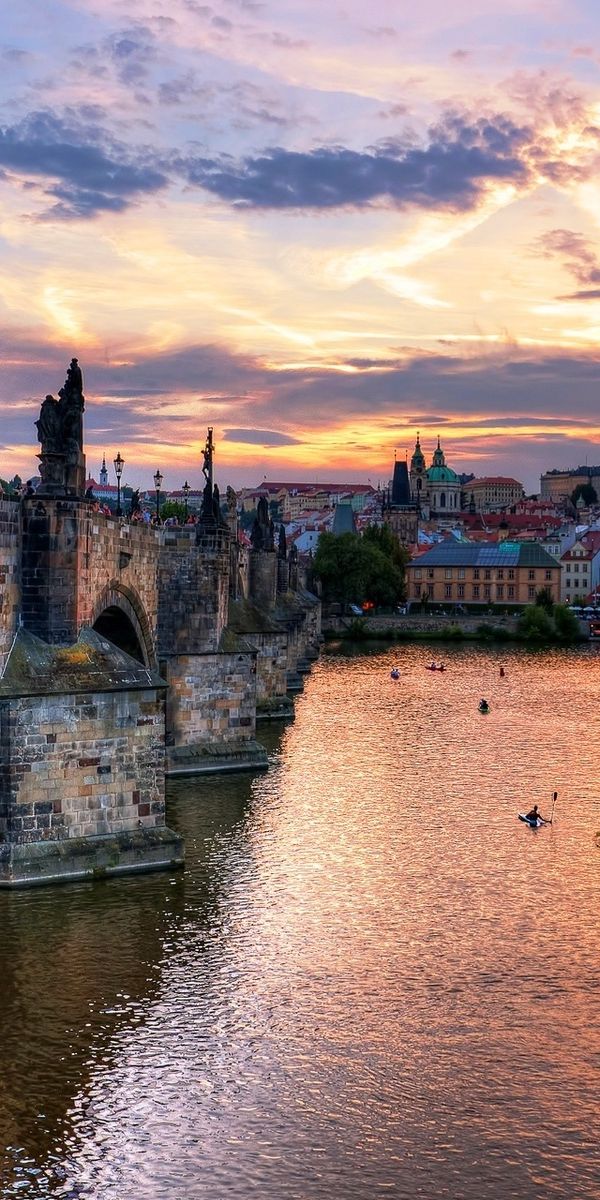 Breathtaking Prague sunset view from Charles Bridge - Ideal Phone Wallpaper