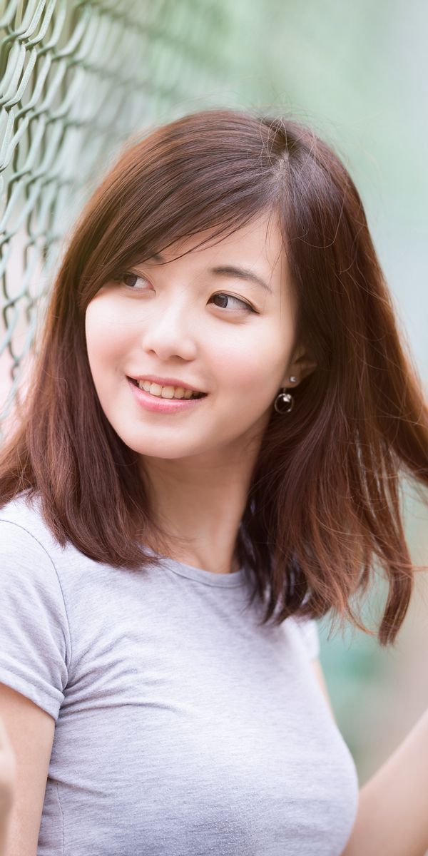 Phone wallpaper: Blur, Fence, Smile, Brunette, Model, Women, Asian free download