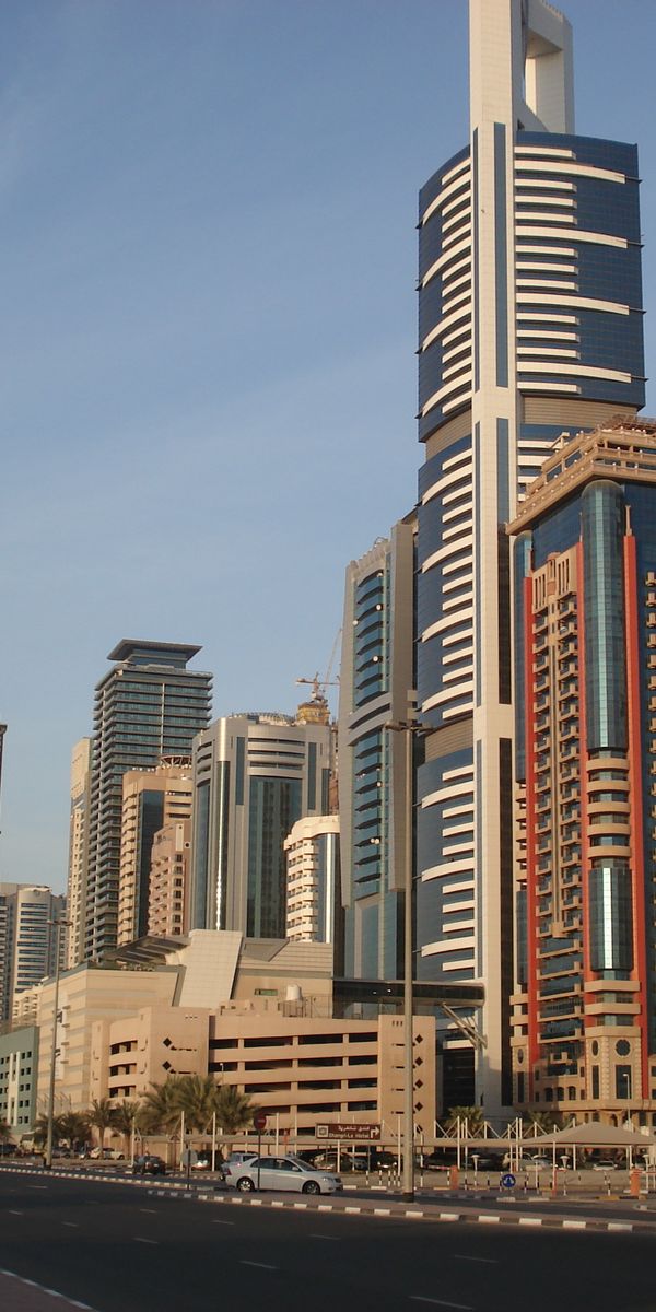 Breathtaking Dubai Cityscape Wallpaper: Perfect for Your Phone Background