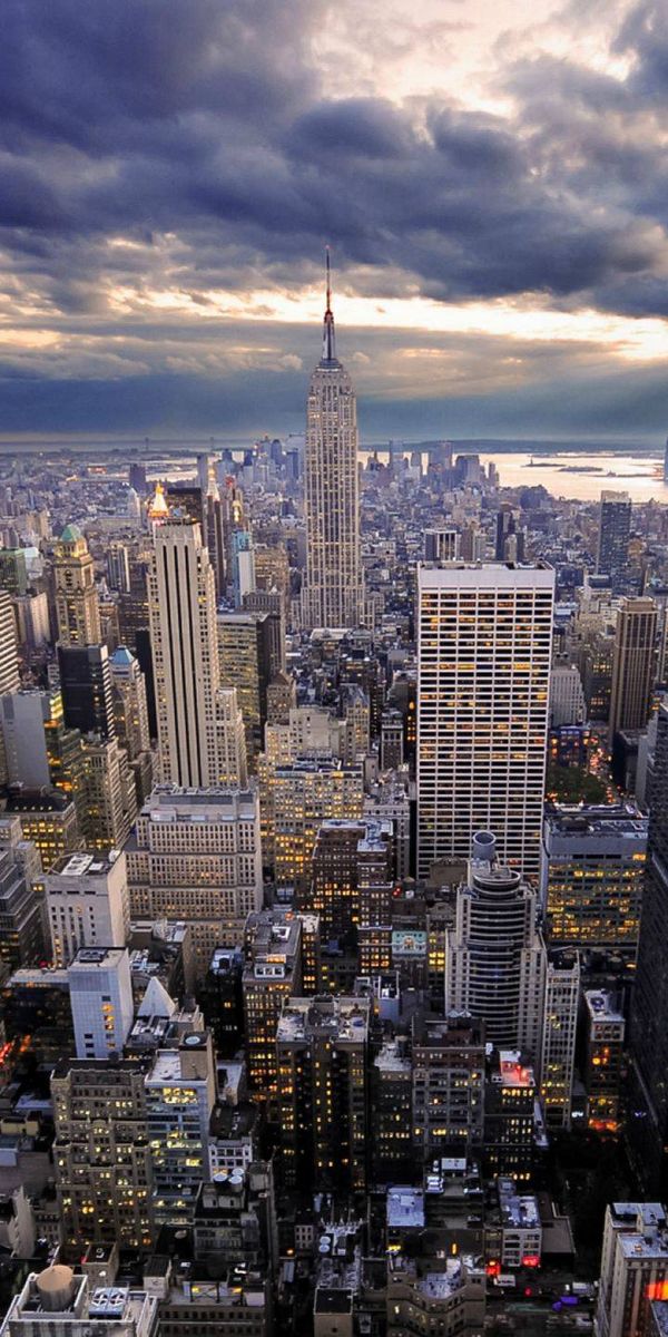 Breathtaking New York City Skyline at Sunset