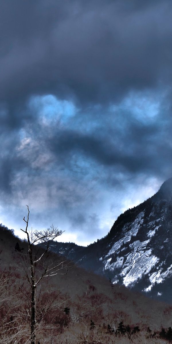 Phone wallpaper: Low Clouds, Shrouded, Mountains, Winter, Mountain, Earth free download