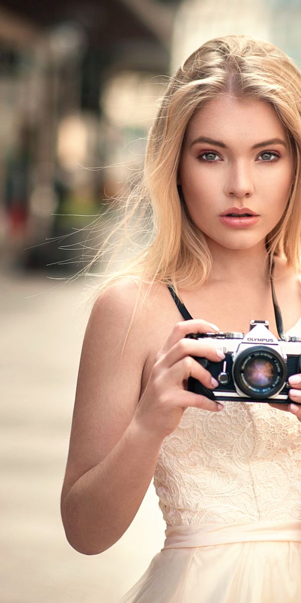 Phone wallpaper: Blur, Camera, Blonde, Model, Women, Long Hair, Olympus free download