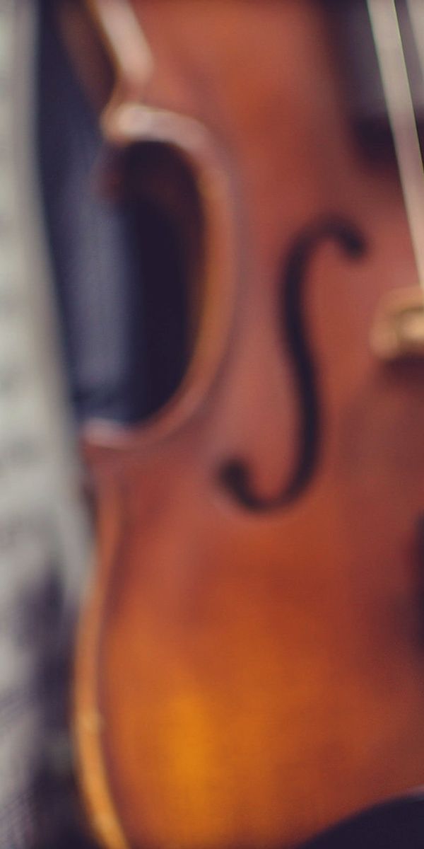 Phone wallpaper: Music, Blur, Close Up, Violin, Instrument free download