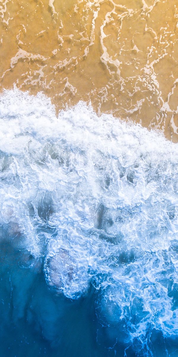 Aerial Beach Photography: A Perfect Mobile Wallpaper Choice