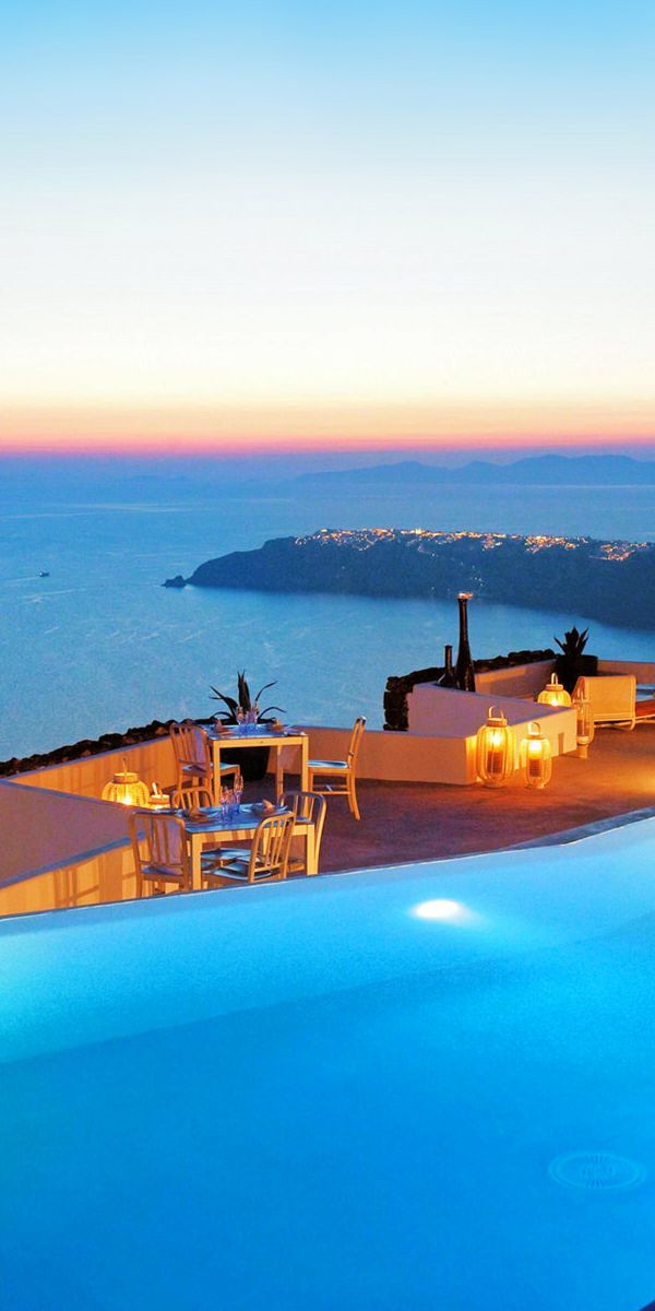 Breathtaking Santorini Sunset Over Infinity Pool