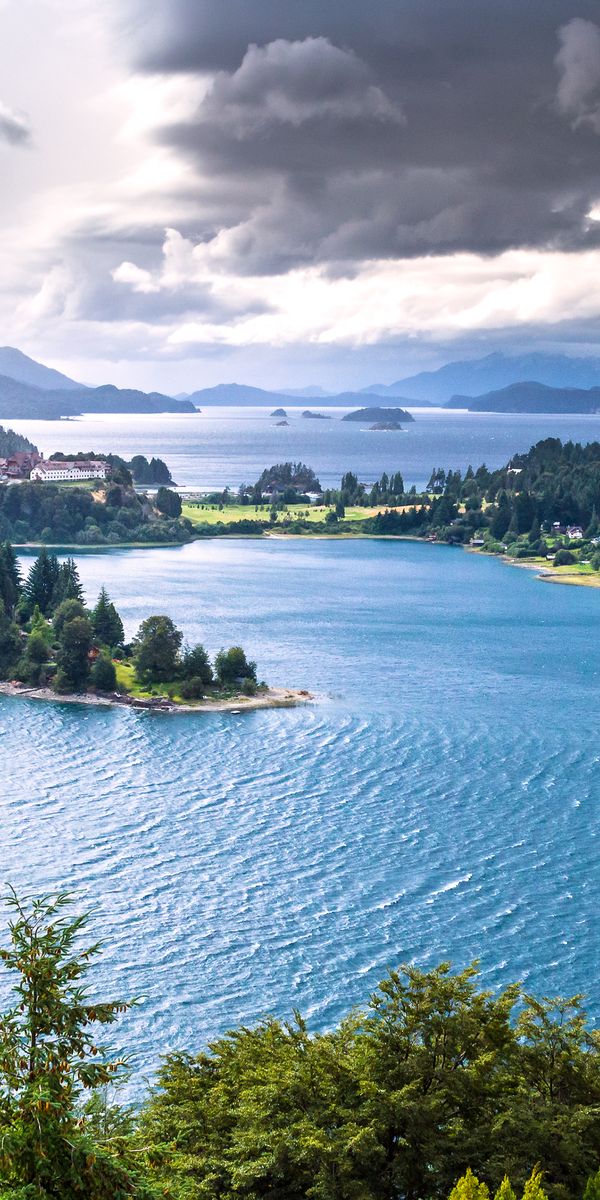 Breathtaking View of Argentina's Lake and Mountain Landscape