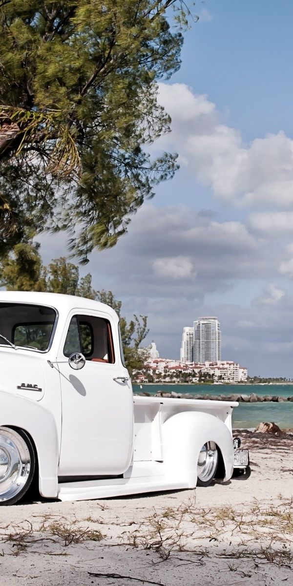 Classic GMC Lowrider on the Beach - Perfect HD Phone Wallpaper