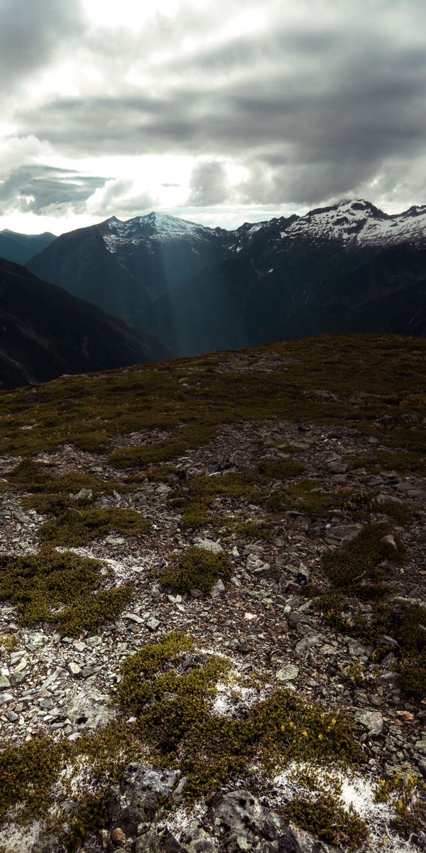 Phone wallpaper: Mountains, Clouds, Vertex, Tops, Sky, Sunlight, Sun Rays, Nature free download