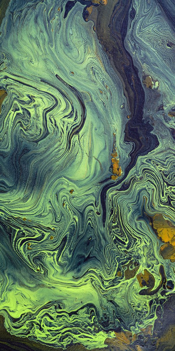 Mesmerizing Fluid Art Wallpaper with Vibrant Swirls