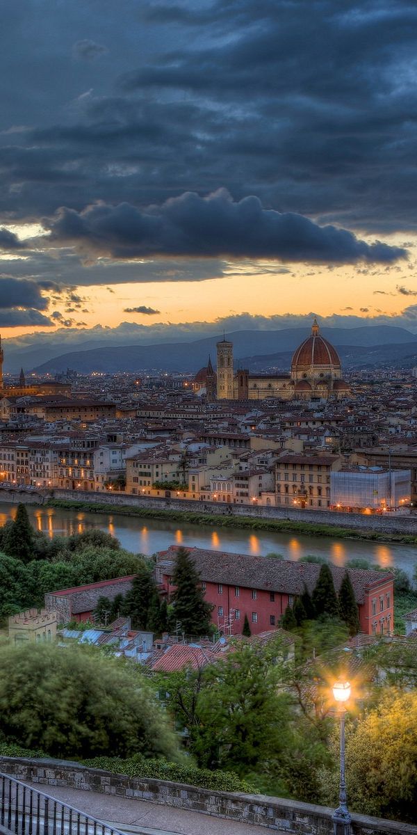 Breathtaking Florence cityscape wallpaper in HD for your phone