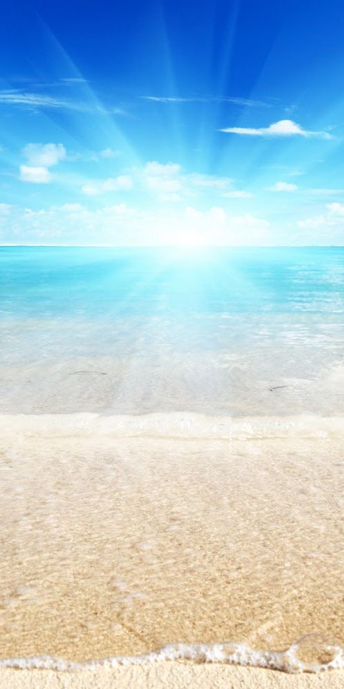 Breathtaking Pastel Beach Scene for Mobile Wallpaper