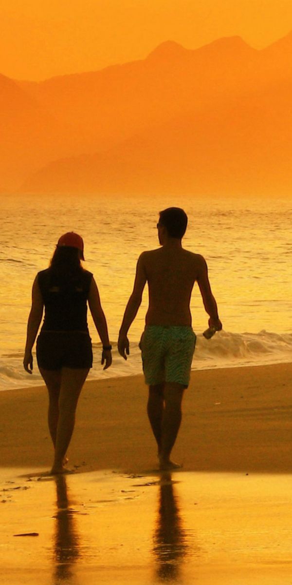 Phone wallpaper: People, Beach, Orange (Color), Photography, Ocean, Love free download